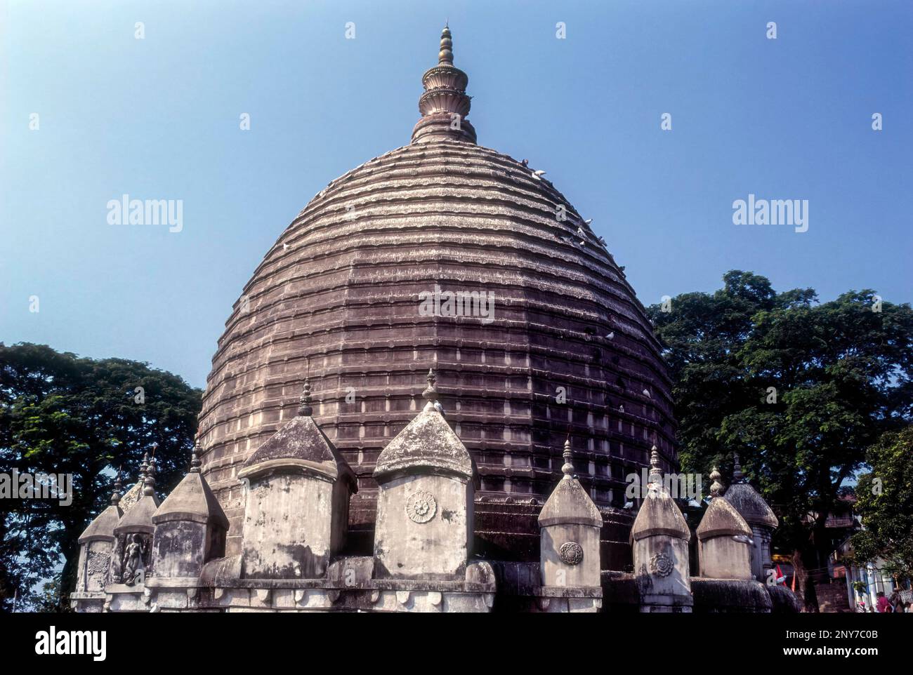 Tempio di Kamakhya a Guwahati, Assam, Vecchio stile architettonico di Assam, Nord Est, India, Asia Foto Stock