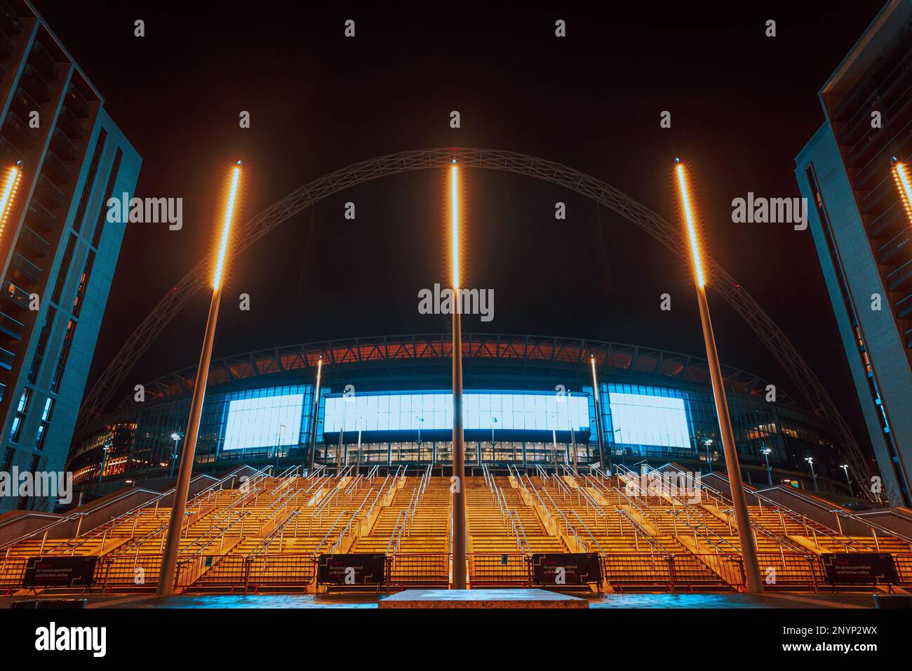 Wembley Stadium di notte Foto Stock