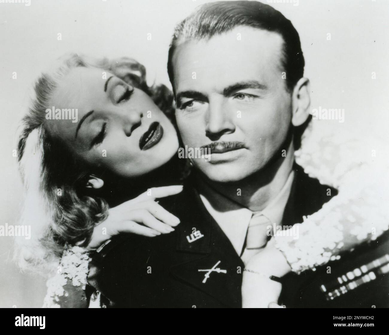 L'attrice tedesca Marlene Dietrich e l'attore americano John Lund nel film A Foreign Affair, USA 1948 Foto Stock