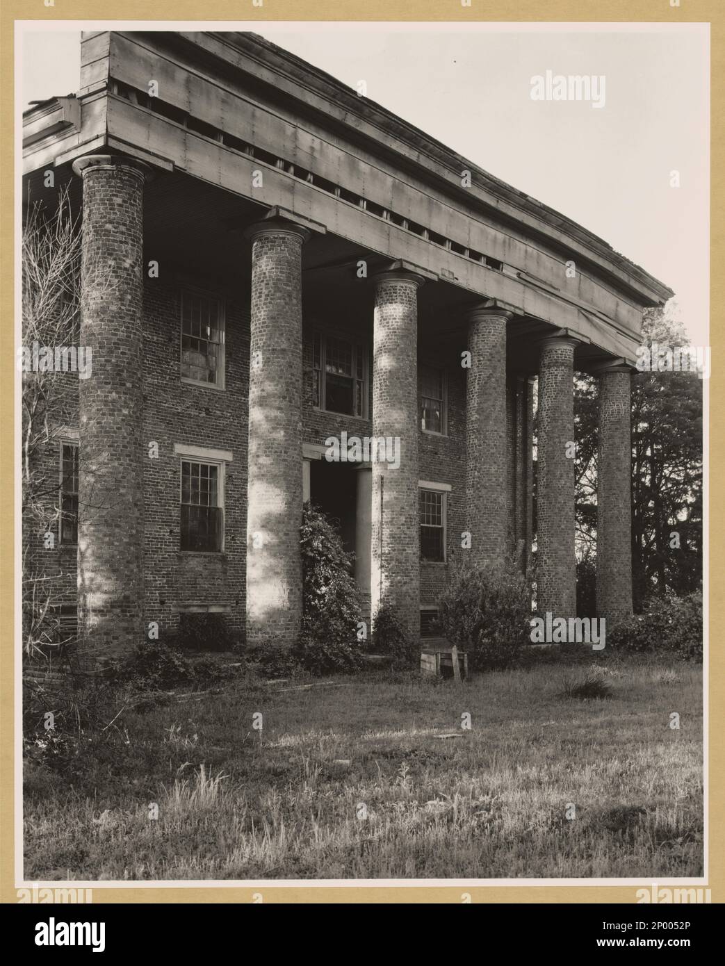 Wade House, Huntsville vic., Madison County, Alabama. Carnegie Survey of the Architecture of the South. Stati Uniti, Alabama, Madison County, Huntsville vic, Columns, Portici, portici, case, edifici abbandonati. Foto Stock
