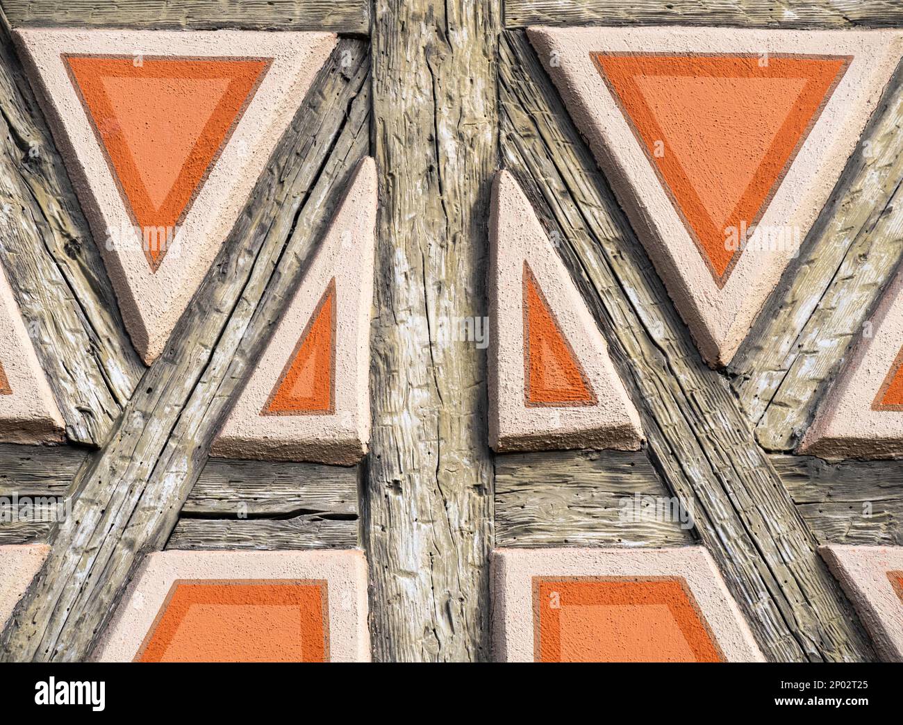 Immagine di sfondo con particolare di un'antica facciata in legno nella medievale Colmar, Alsazia, Francia Foto Stock