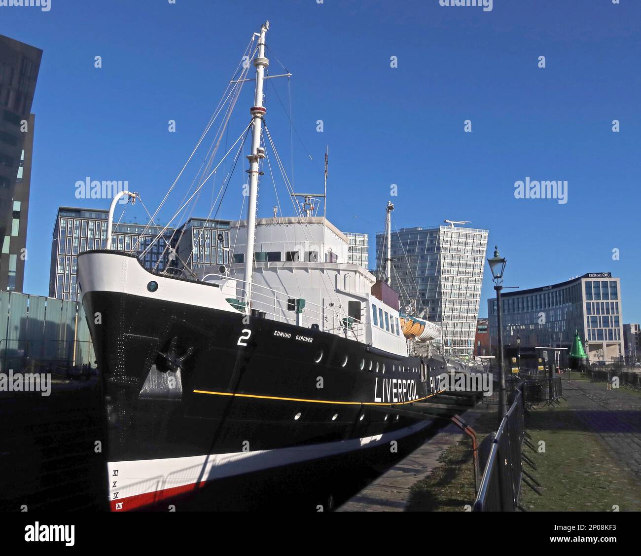 The Edmund Gardner, Liverpool Pilot cutter ship, at the Dry Dock, Royal Albert Dock, 3-4 The Colonnades, Liverpool, Merseyside, Inghilterra, L3 4AA Foto Stock