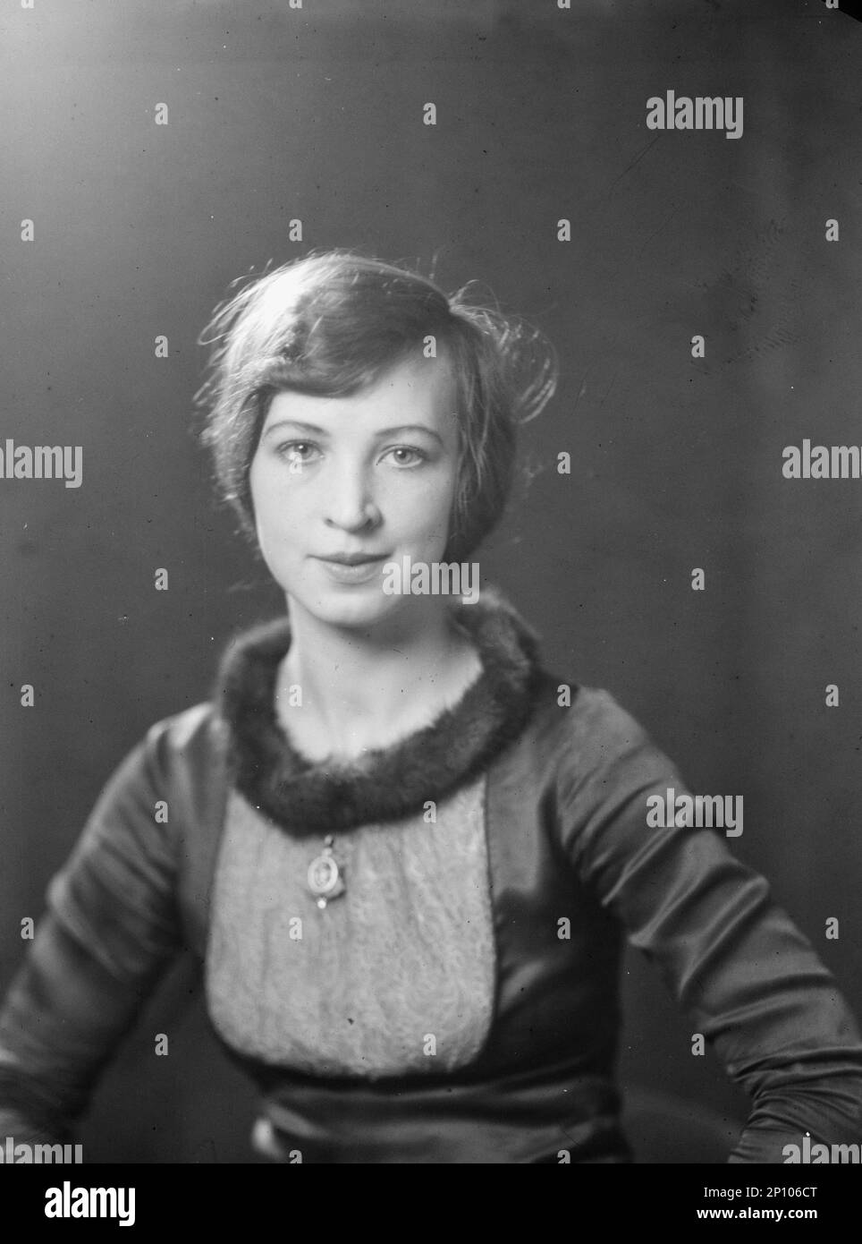 Leezbinska, Eugenia, Miss, fotografia ritratto, tra il 1927 e il 1942. Foto Stock