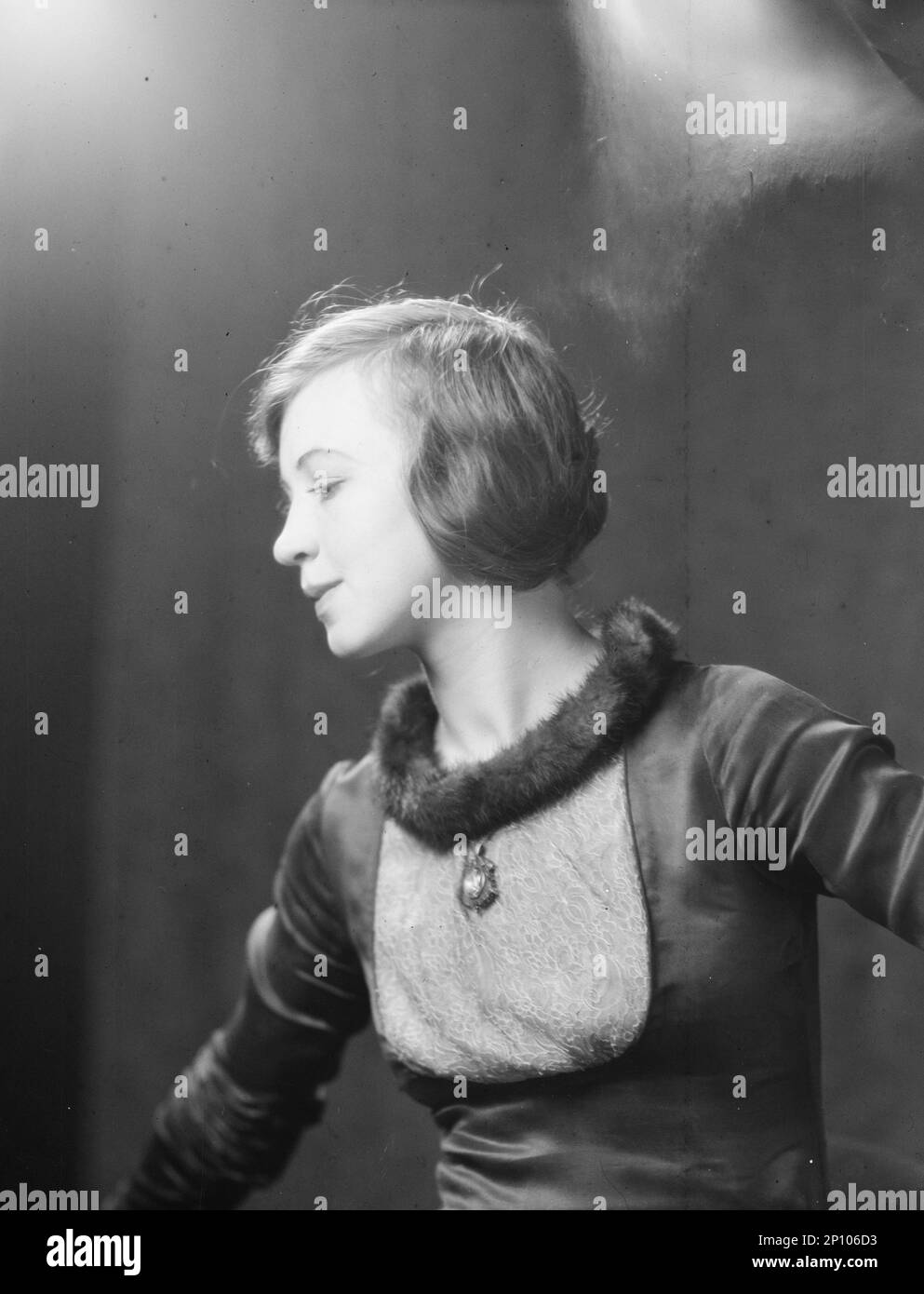 Leezbinska, Eugenia, Miss, fotografia ritratto, tra il 1927 e il 1942. Foto Stock