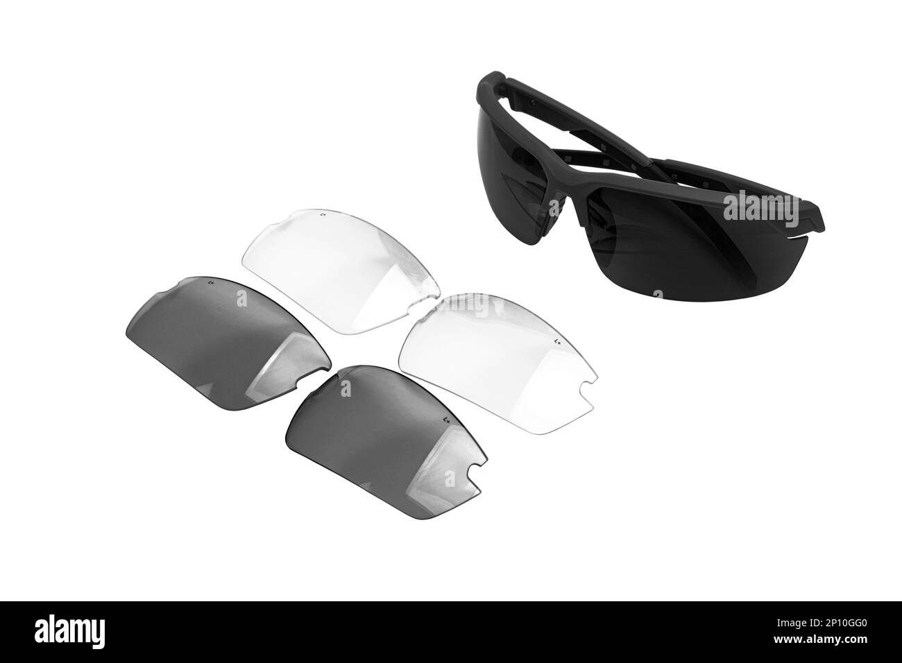 Occhiali moderni per la protezione degli occhi. Occhiali con montature in plastica e lenti in plastica. Isolare su sfondo bianco. Foto Stock
