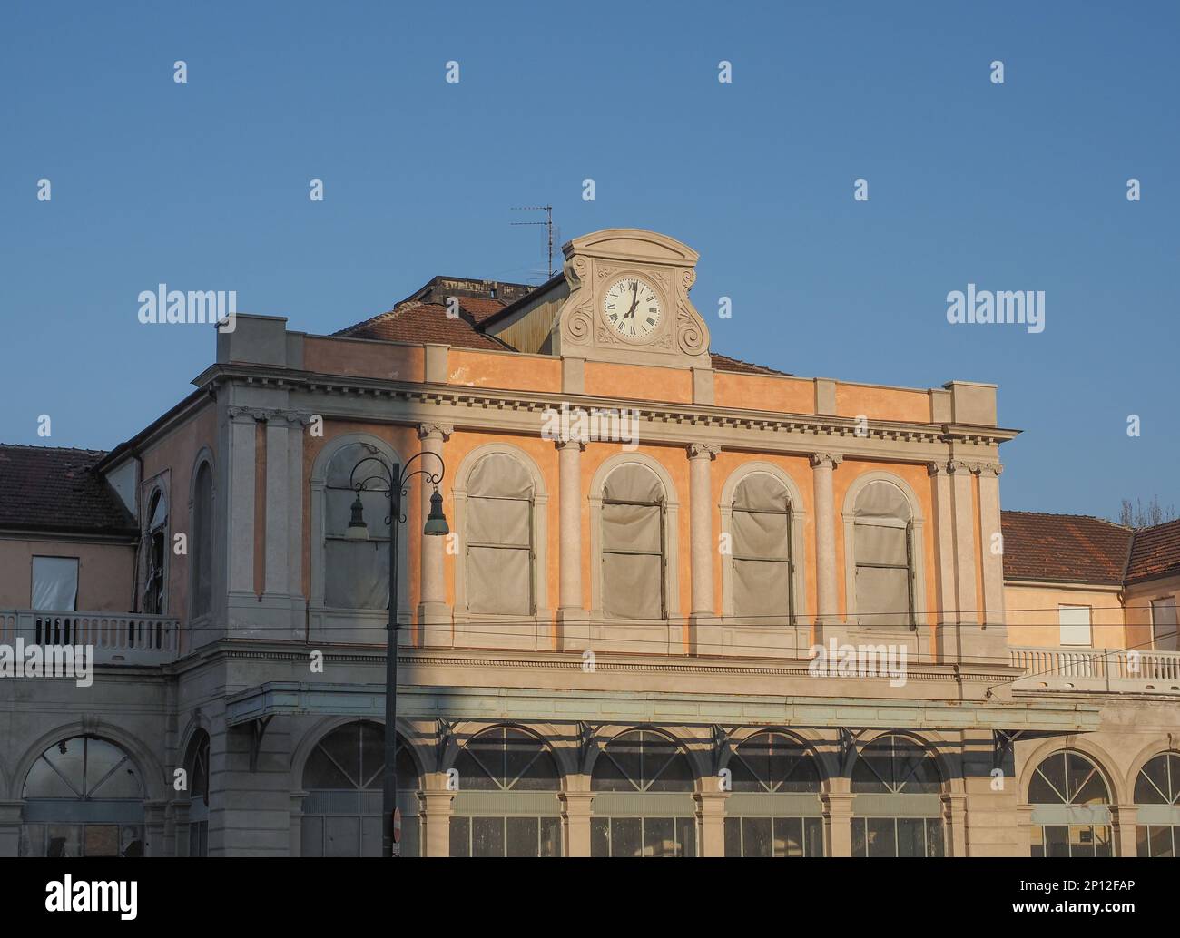 Ex stazione ferroviaria di Torino porta Susa a Torino Foto Stock