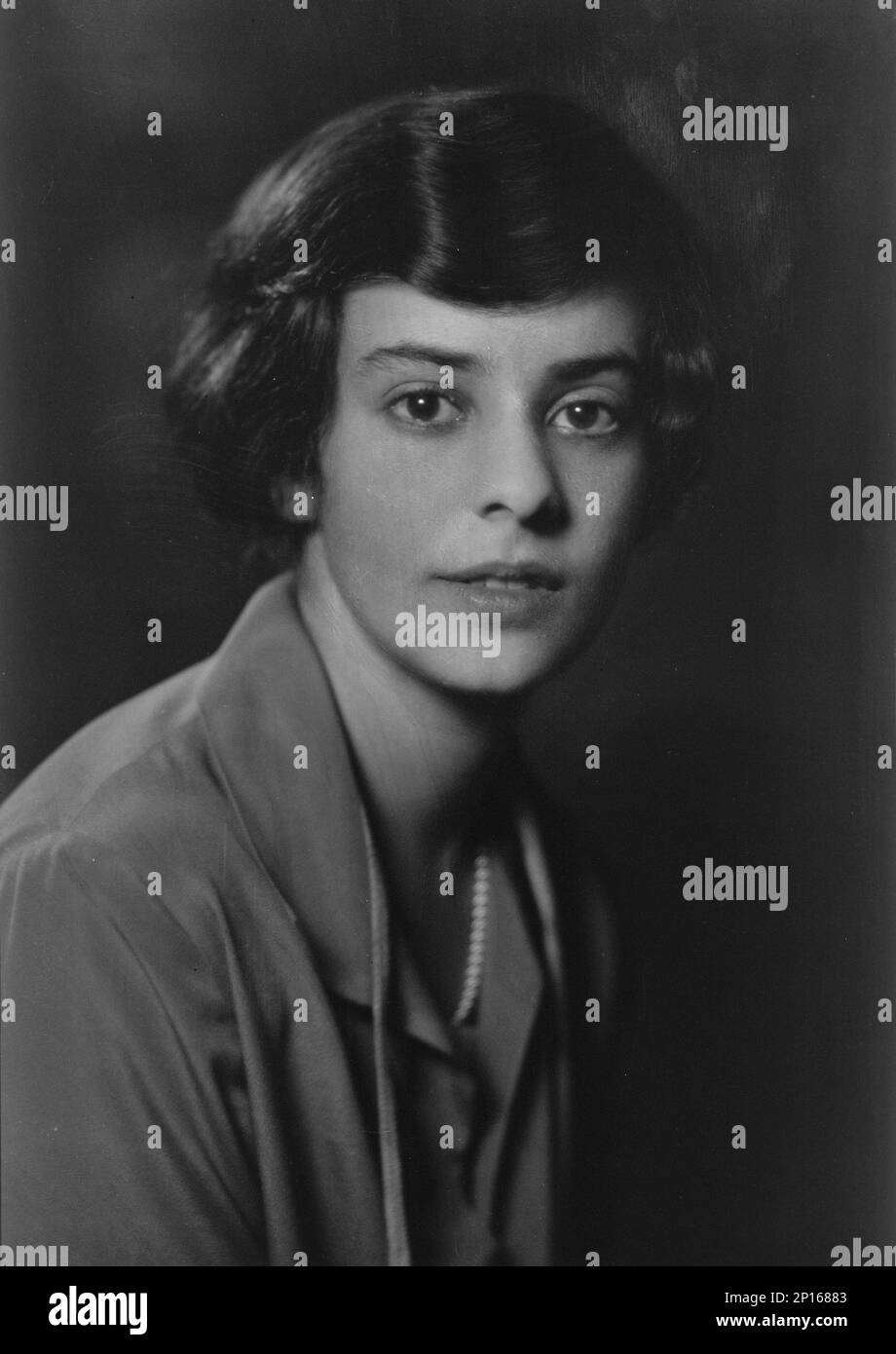 Margaret Kahn, ritratto fotografico, 1923 marzo 20. Indirizzo: 100 5th Ave., New York City. Socialita americana, benefattore dell'Opera Metropolitana. Foto Stock