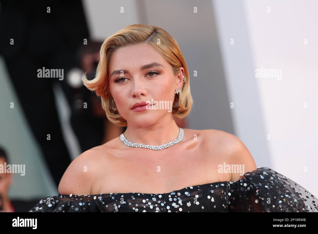 Florence Pugh red carpet 'Don't Worry darling' 2022 Festival del cinema di Venezia Foto Stock