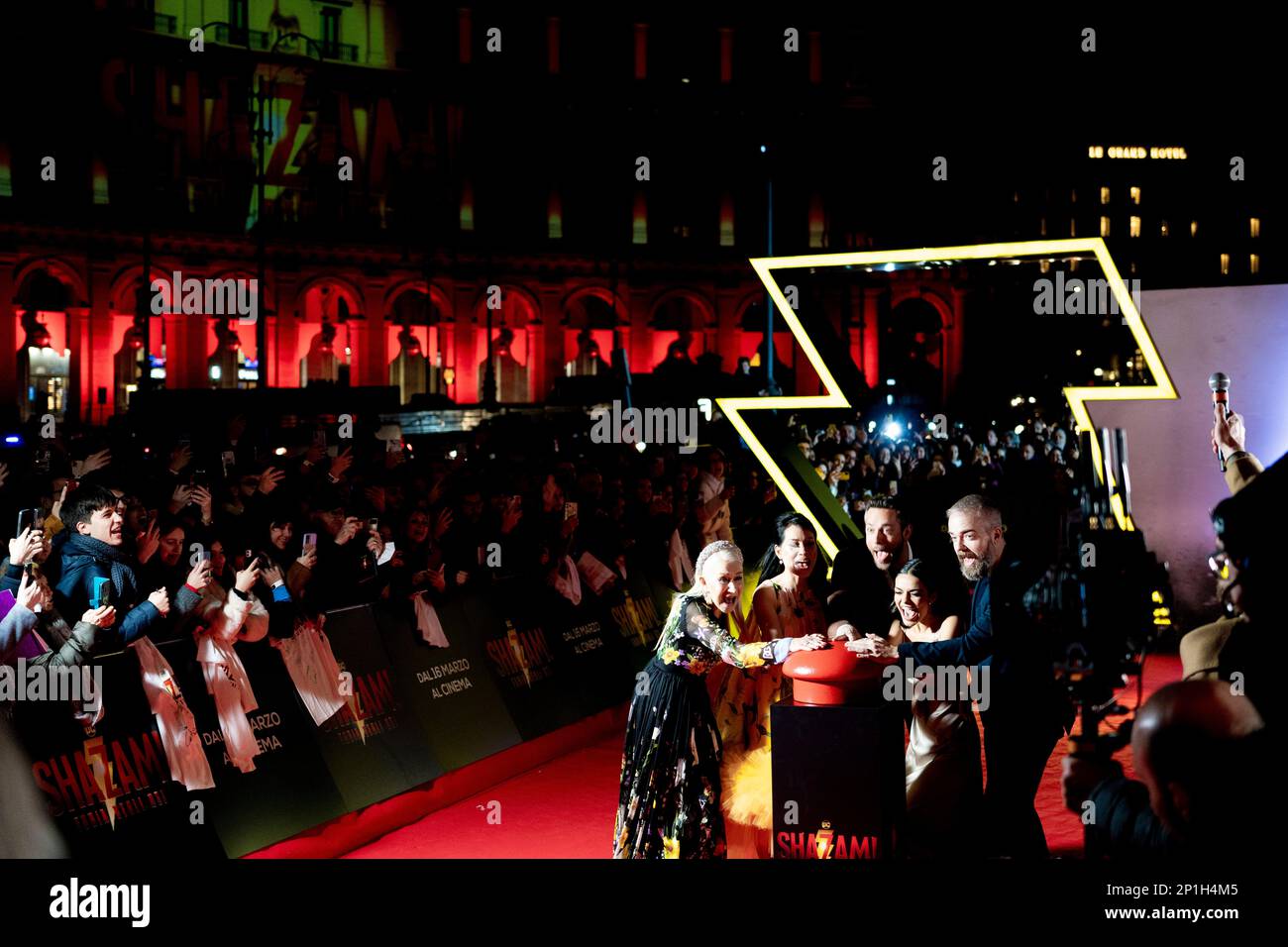 Roma, Italia, 03th marzo 2023, Zachary Levi, Lucy Liu, Rachel Zegler e Helen Mirren partecipano alla prima di Shazam! Furia degli dei allo Space Cine Foto Stock