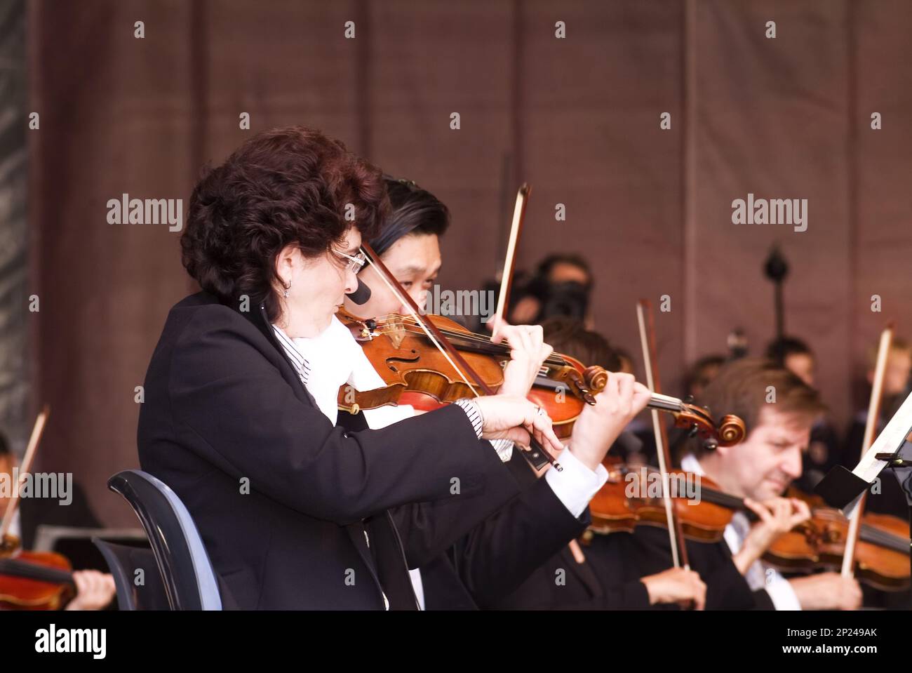 Vienna, Austria. Giugno 08, 2008. Concerto dell'Orchestra Sinfonica di Vienna in occasione del Campionato europeo di Calcio 2008 presso la Rathausplatz di Vienna Foto Stock