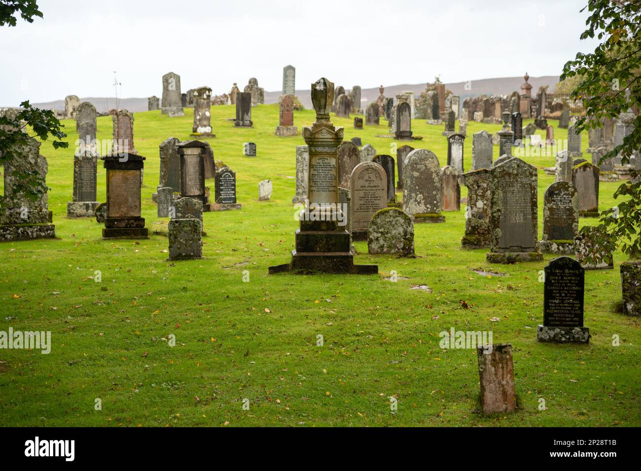 Vecchio cimitero celtico negli altopiani scozzesi Foto Stock