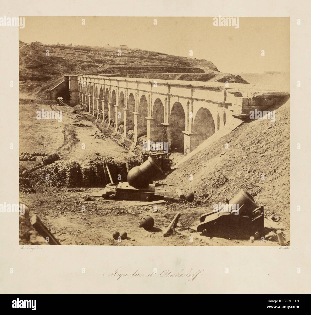 Acquedotto di Ushakov. Da: Souvenir de la Guerre de Crimee, 1855. Collezione privata. Foto Stock