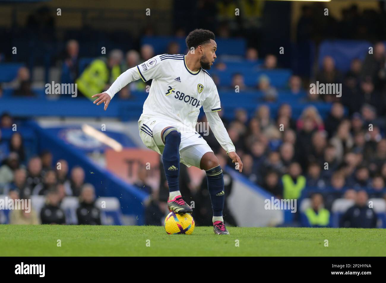 Londra, Regno Unito. 04th Mar, 2023. Londra UK 4th marzo 2023Weston McKennie di Leeds Utd durante la partita della Chelsea vs Leeds United Premier League allo Stamford Bridge London Credit: MARTIN DALTON/Alamy Live News Foto Stock