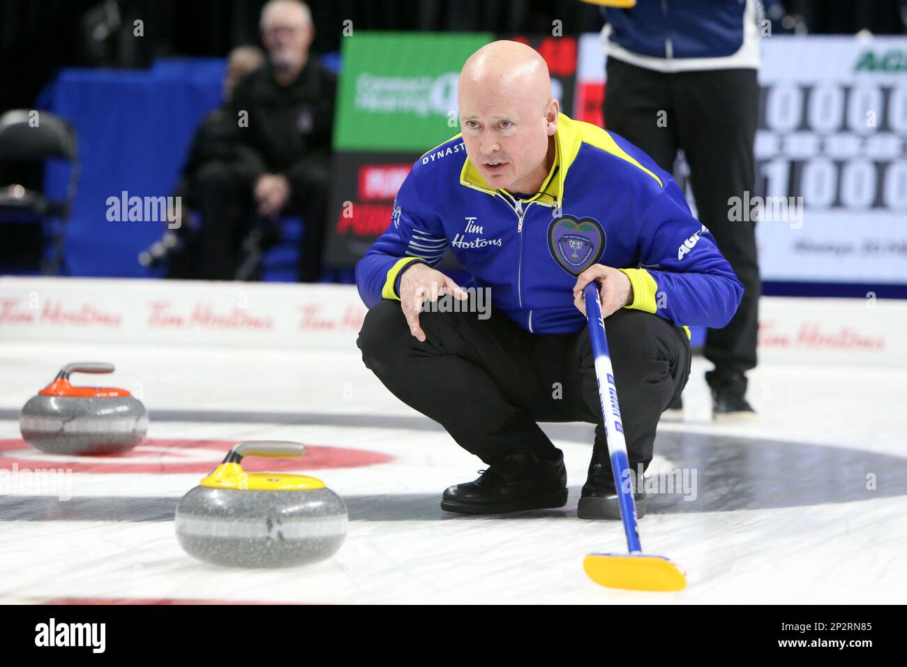 Londra, Canada. 04th Mar, 2023. London Ontario Canada, marzo 3 2023. Il giorno 2 del Brier di Tim Hortons è sulla strada. Kevin Koe del team Alberta. Credit: Luke Durda/Alamy Live News Foto Stock