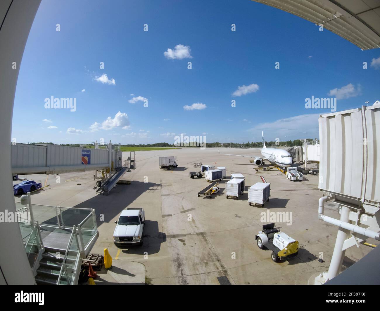 I problemi e la vista all'aeroporto mentre si è in viaggio Foto Stock