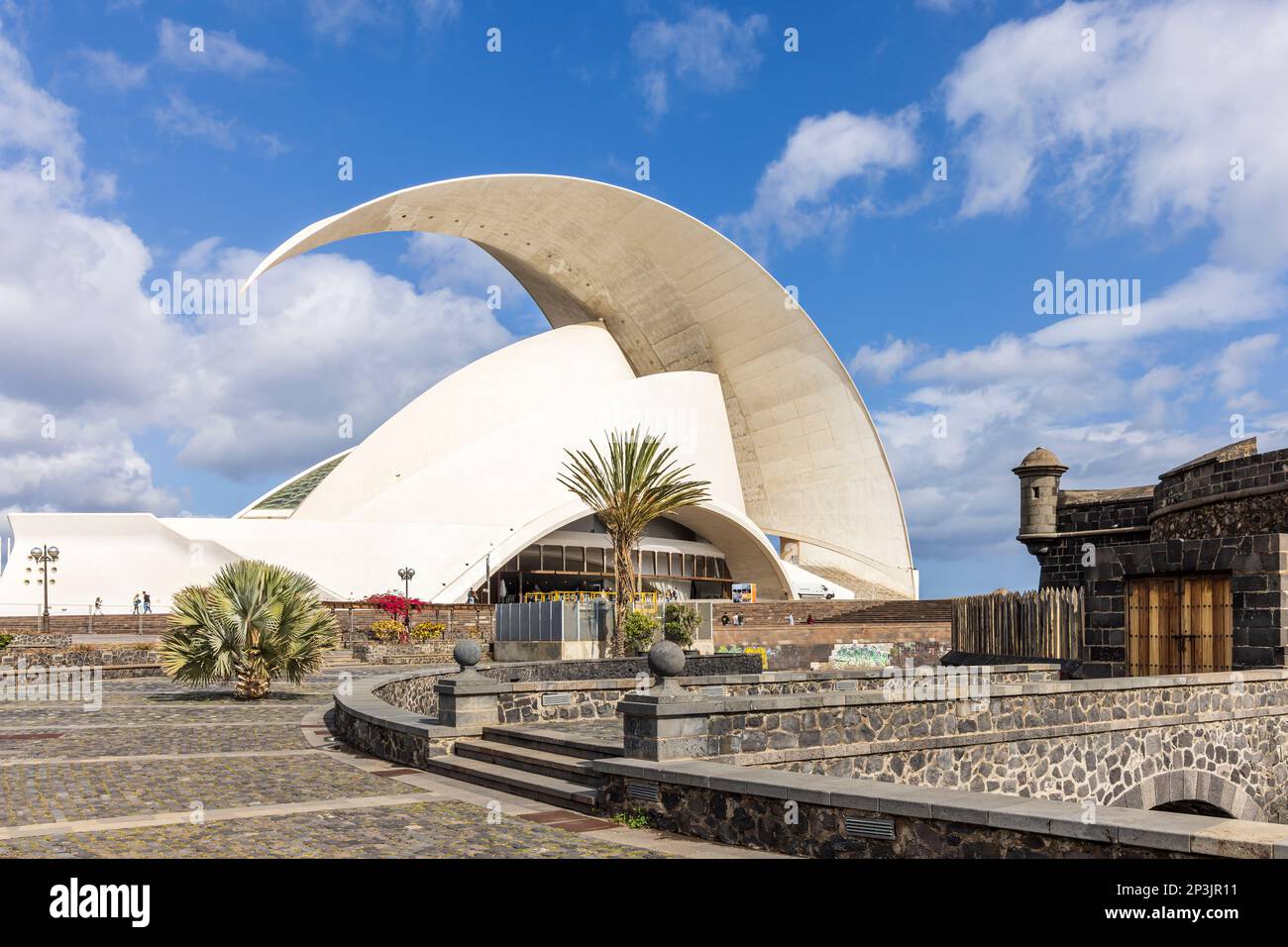 Auditorio de Tenerife 'Adán Martín' Building, la famosa sala concerti, progettata dall'architetto Santiago Calatrava. Foto Stock
