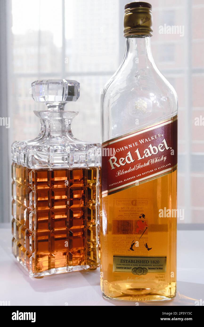 Johnny Walker, etichetta rossa, whisky blended scotch è il più venduto scotch nel mondo, 2023, Stati Uniti Foto Stock
