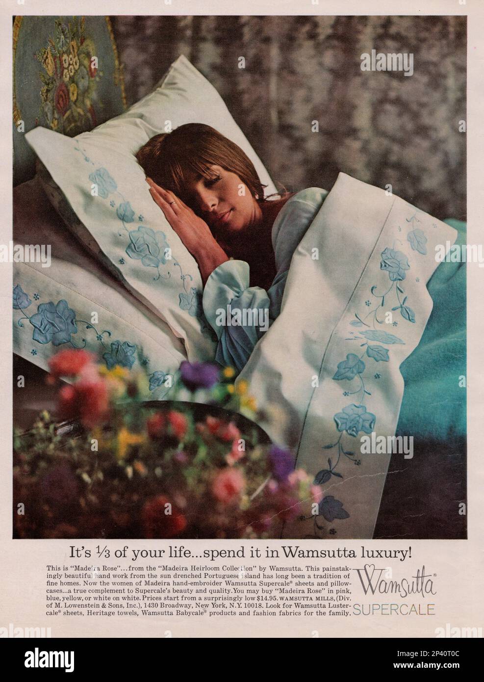 Wamsutta superscale tessuti moda Wamsutta bedlinien Wamsutta letti lenzuola vintage rivista pubblicità 1960s Foto Stock
