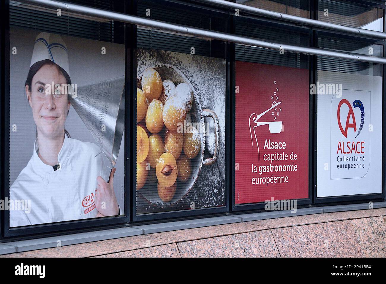 Strasburgo, Francia. 05th Mar, 2023. Inizio della cerimonia delle Guide Stars Michelin che si svolge durante due giorni a Strasburgo presso il Communauté Europénne d'Alsace e il Palais de la Musique et des Congrès. Alla presenza di Gwendal Poullennec, Guillaume Gomez, Jean Francois Piège, Frédéric Anton, Nicolas Stamm Corby, Jean-Luc Heimburger, Frédéric Bierry, Jean Luc Hoffmann, Monique Jung, Camille Sedira Miss Alsace.Strasbourg, Francia nordorientale, il 5 marzo 2023. Foto di Nicolas Roses/ ABACAPRESS.COM Credit: Abaca Press/Alamy Live News Foto Stock
