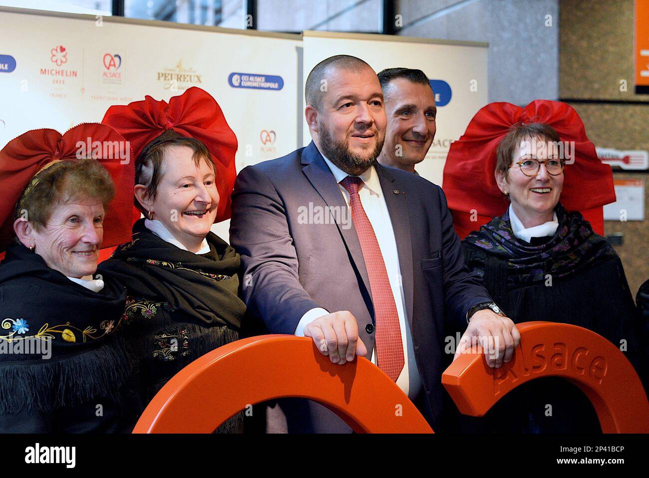 Strasburgo, Francia. 05th Mar, 2023. Inizio della cerimonia delle Guide Stars Michelin che si svolge durante due giorni a Strasburgo presso il Communauté Europénne d'Alsace e il Palais de la Musique et des Congrès. Alla presenza di Gwendal Poullennec, Guillaume Gomez, Jean Francois Piège, Frédéric Anton, Nicolas Stamm Corby, Jean-Luc Heimburger, Frédéric Bierry, Jean Luc Hoffmann, Monique Jung, Camille Sedira Miss Alsace.Strasbourg, Francia nordorientale, il 5 marzo 2023. Foto di Nicolas Roses/ ABACAPRESS.COM Credit: Abaca Press/Alamy Live News Foto Stock