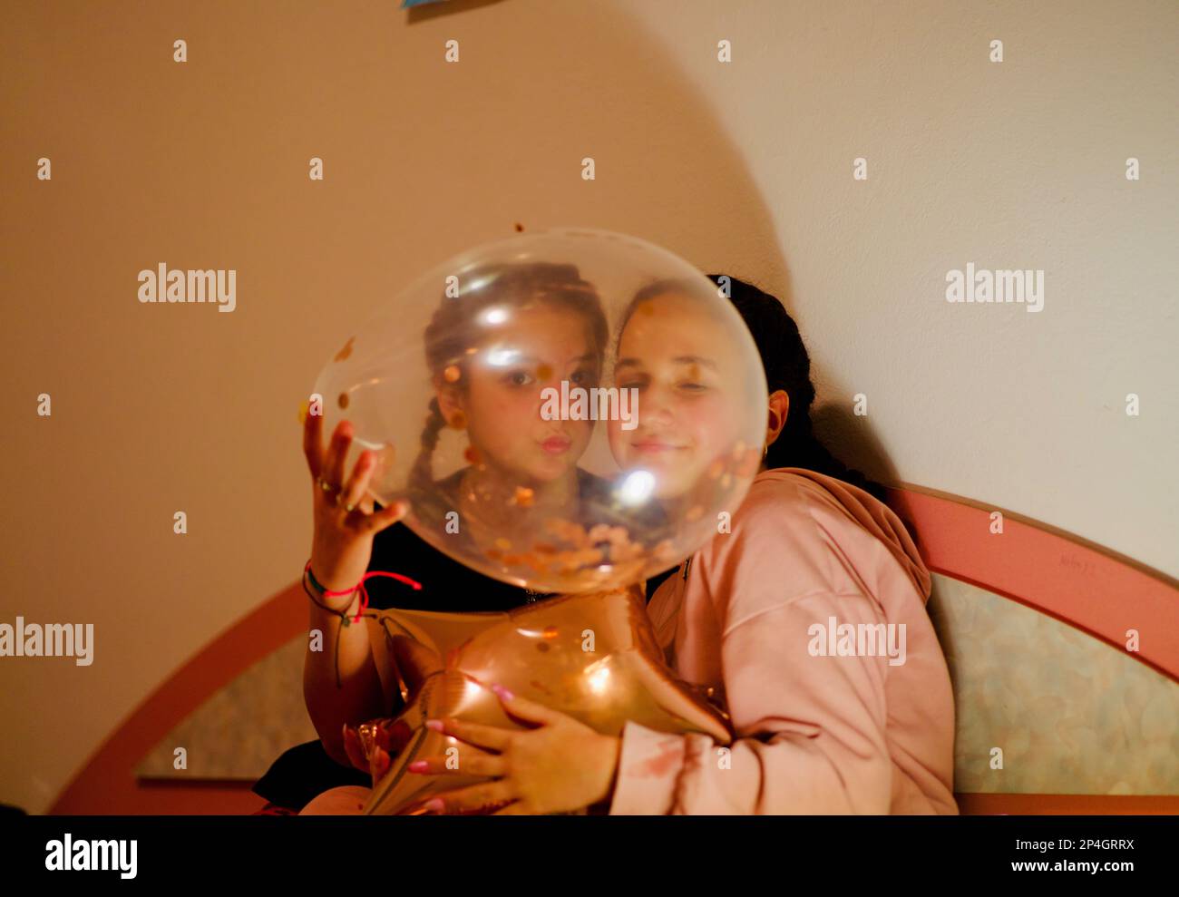 Le ragazze di pre ai migliori amici di Sleepover Foto Stock
