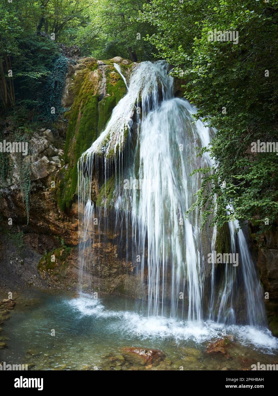 Cascata di Dzhugdzhur, sulla penisola di Crimea Foto Stock