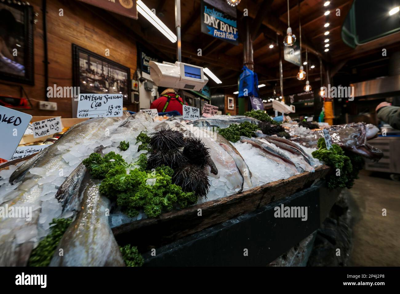 Cornish Day Boat mare e pesce conchiglia, Borough Market, Londra. Foto Stock