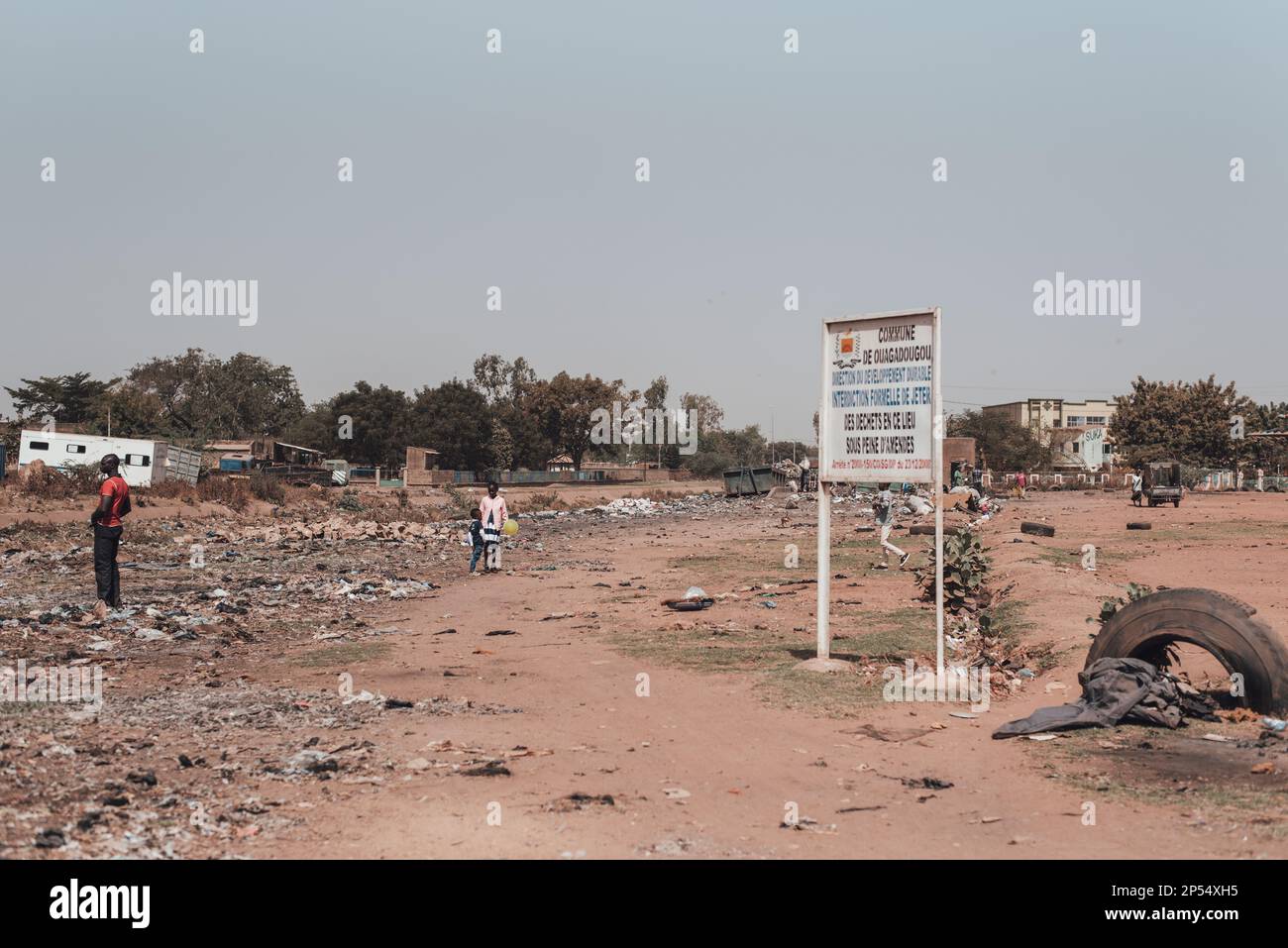 Ouagadougou, Burkina Faso. Inquinamento e crisi ambientale Foto Stock