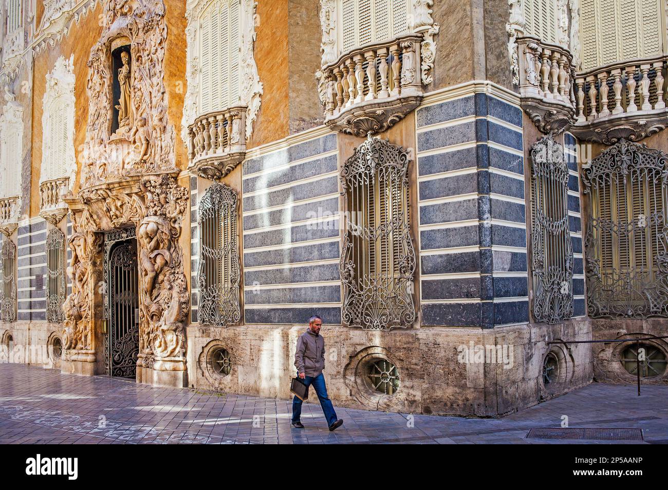 Palacio del Marqués de Dos Aguas, conosciuta anche come il Museo Nazionale della Ceramica.Valencia, Spagna. Foto Stock