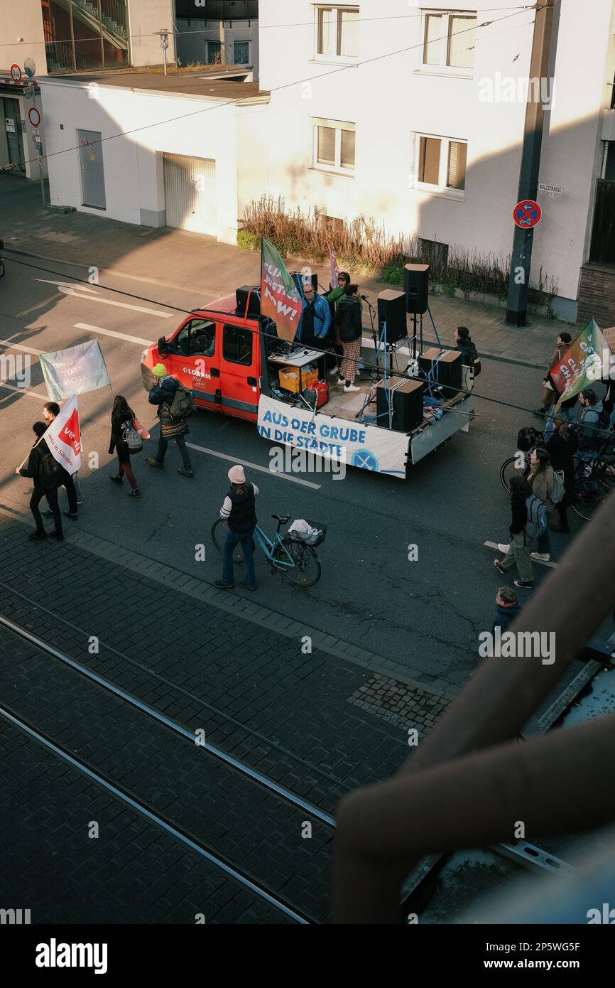 Darmstadt, Germania - 03.03.2023 - venerdì per il futuro Global Climate Strike, la principale macchina di protesta dal vertice Foto Stock