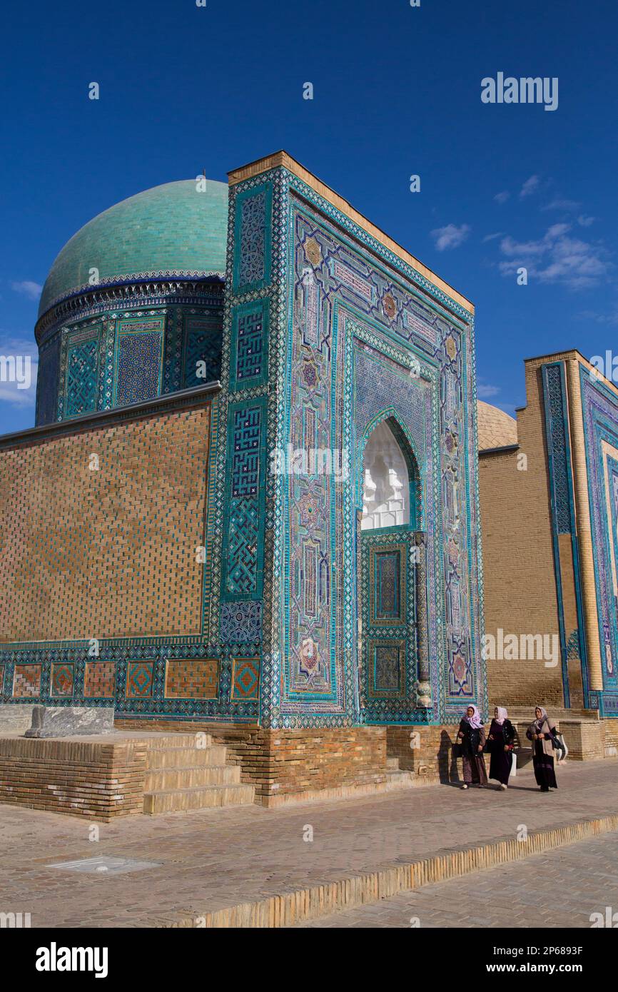 Mausoleo di Ali Nasafi, complesso Medio, Acropoli di Shah-i-Zinda, patrimonio dell'umanità dell'UNESCO, Samarcanda, Uzbekistan, Asia centrale, Asia Foto Stock