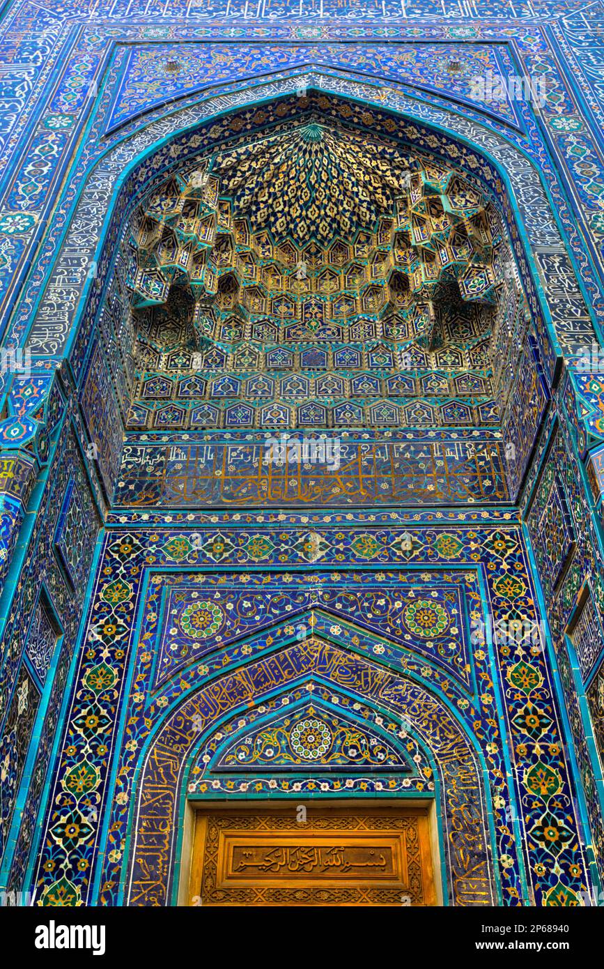 Mausoleo di Tuman Oko, Shah-i-Zinda, patrimonio dell'umanità dell'UNESCO, Samarcanda, Uzbekistan, Asia centrale, Asia Foto Stock