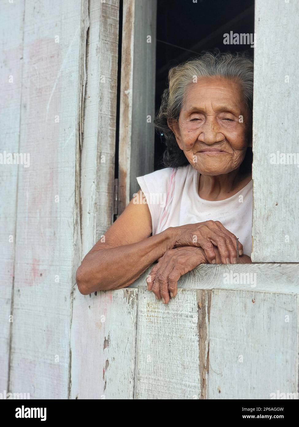 Madre dello Shaman nell'Amazzonia peruviana Foto Stock