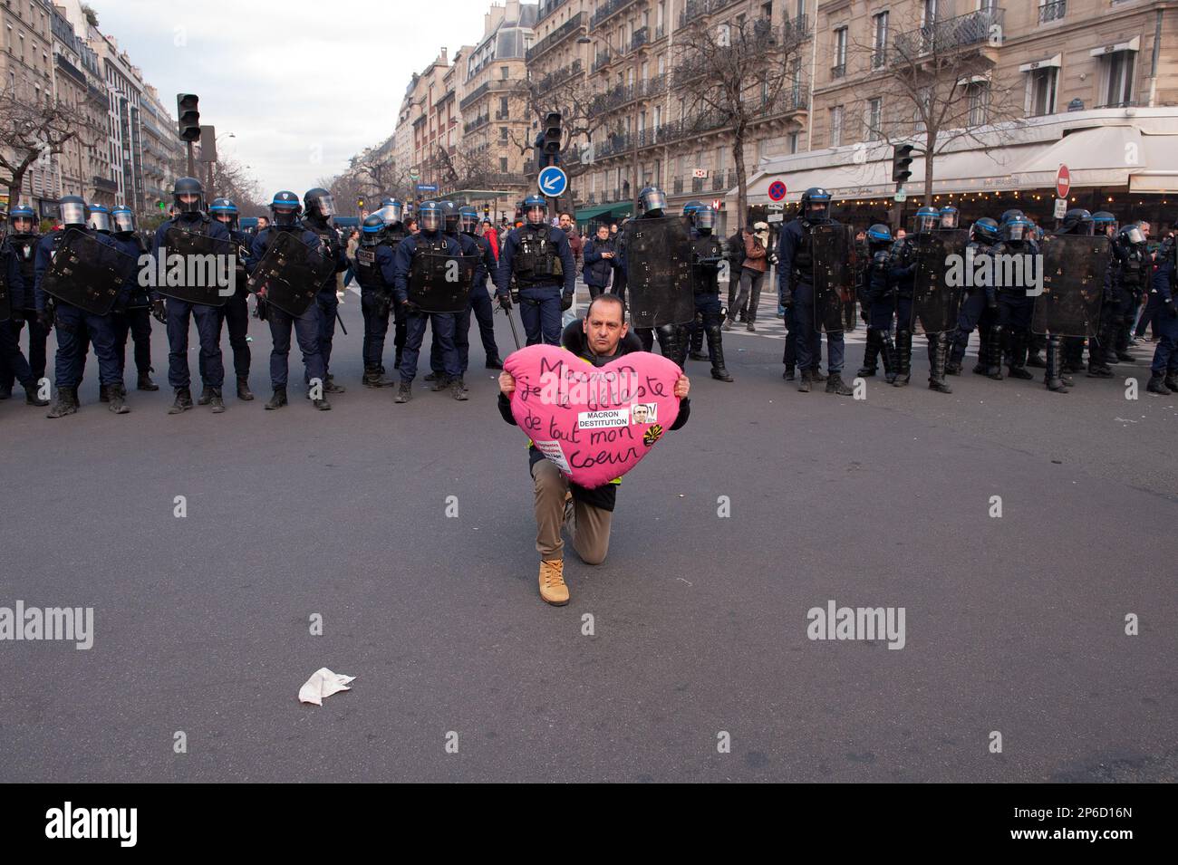 Laurent Paillier / le Pictorium - dimostrazione del 7 marzo, 2023 a Parigi contro la riforma delle pensioni - 7/3/2023 - Francia / Parigi / Parigi - forte mobilitazione per il sesto giorno di mobilitazione contro la riforma delle pensioni a Parigi con stime più elevate del numero dei partecipanti rispetto al giorno del 31 gennaio Foto Stock