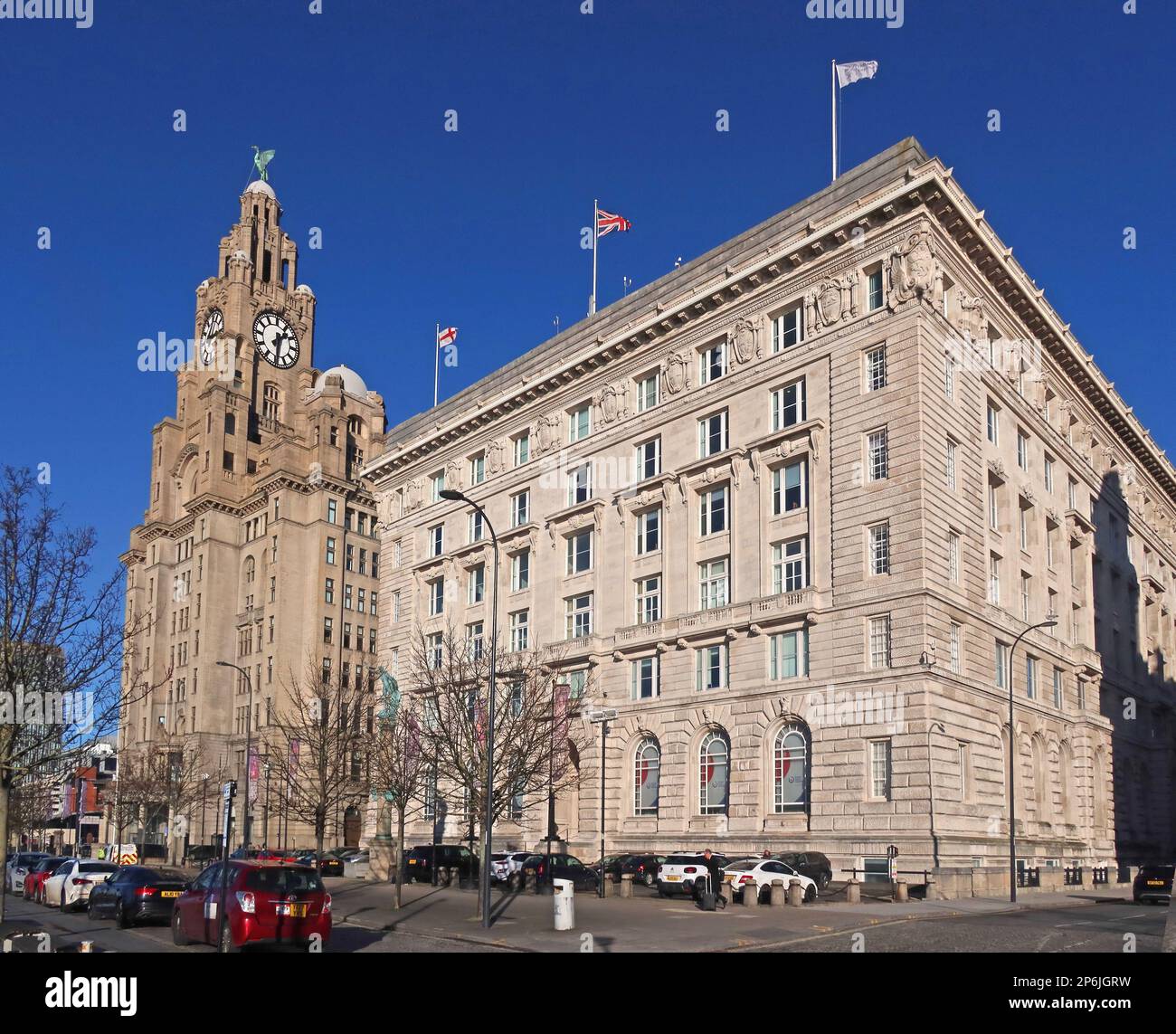 Pier Head Three Graces, Cunard Building & Royal Liver edifici elencati accanto al fiume Mersey, Liverpool, Merseyside, Inghilterra, Regno Unito, L3 1HN Foto Stock
