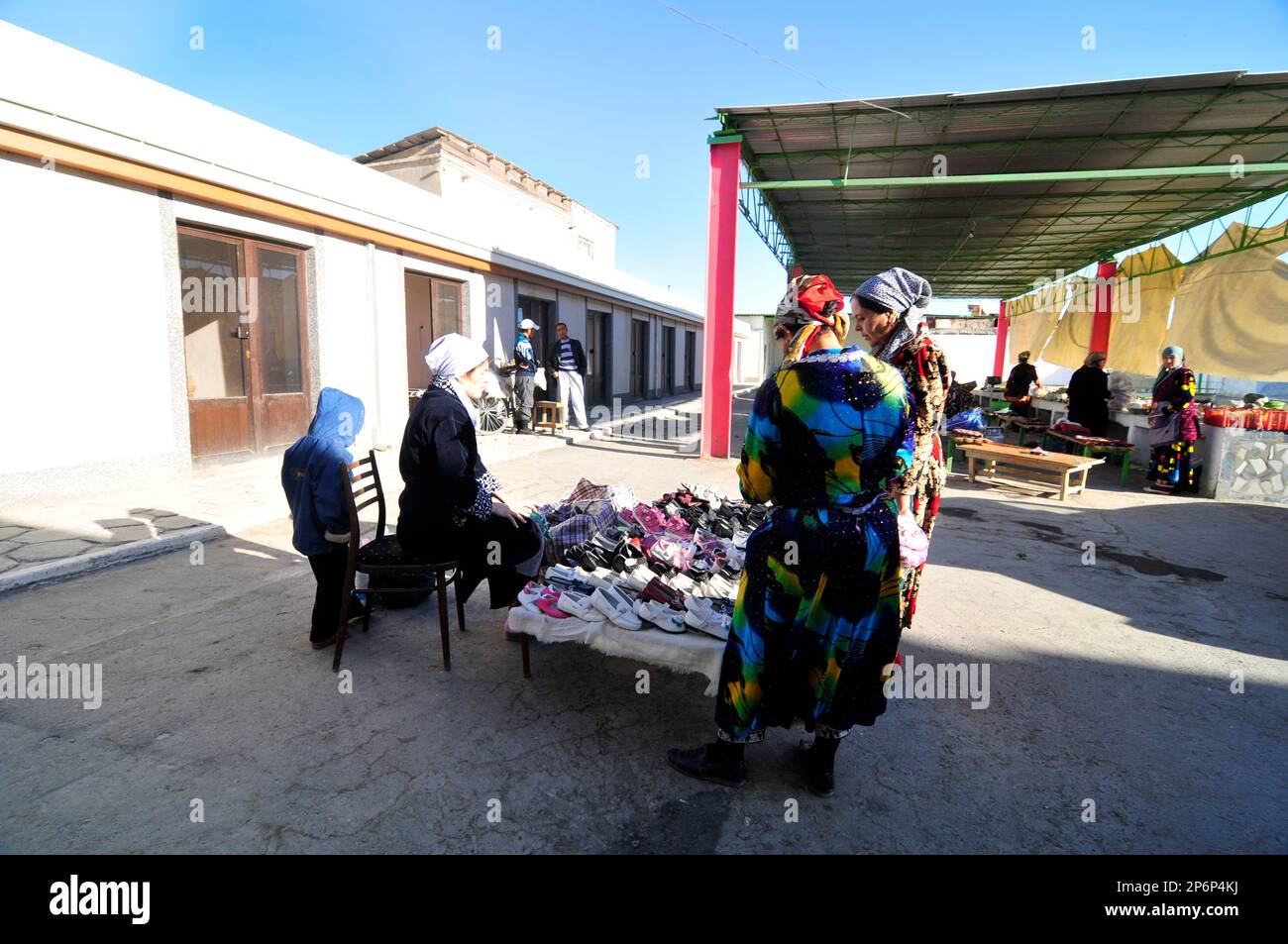 Un mercato colorato a Bukhara, Uzbekistan. Foto Stock