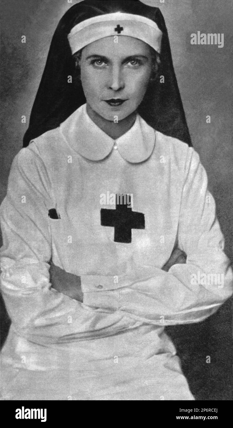 1939 c., ITALIA : la futura Regina MARIA José di SAVOIA (principessa del Belgio Brabante, 1906 - 2001) , moglie dell'ultimo re italiano Umberto II. Foto di Ghitta Carell . - CASA SAVOIA - ITALIA - REALI - BRABANTE - BELGIO - NOBILTÀ ITALIANA - SAVOIA - NOBILTÀ - ROYALTY - STORIA - FOTO STORICHE - INFERMIERA --- ARCHIVIO GBB Foto Stock
