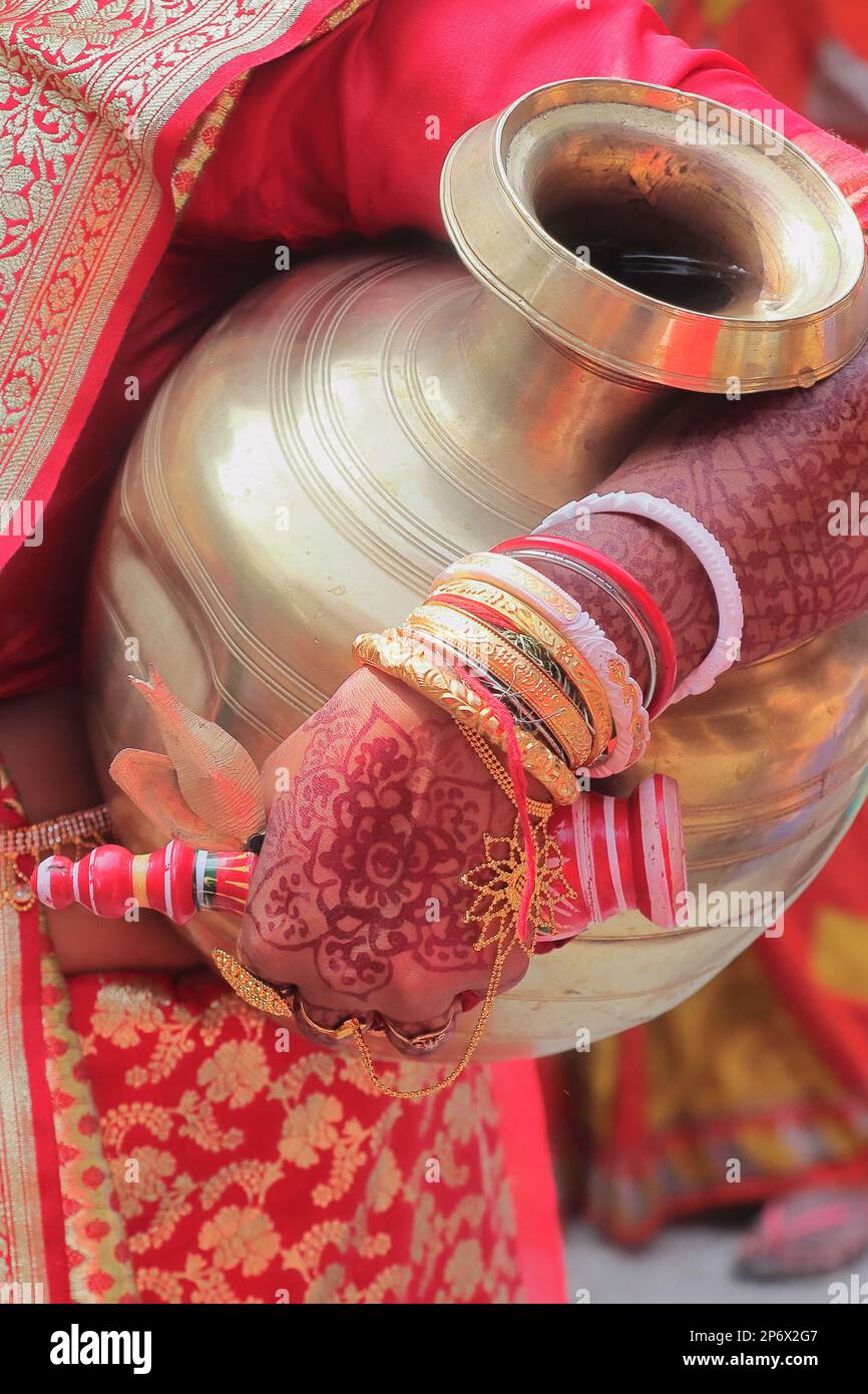 incredibile cultura e tradizione indiana, rituale del matrimonio indiano bengalese Foto Stock