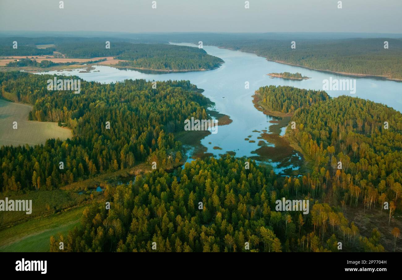 Vista aerea sul lago Vansjø a Østfold, Norvegia, Scandinavia. Foto Stock