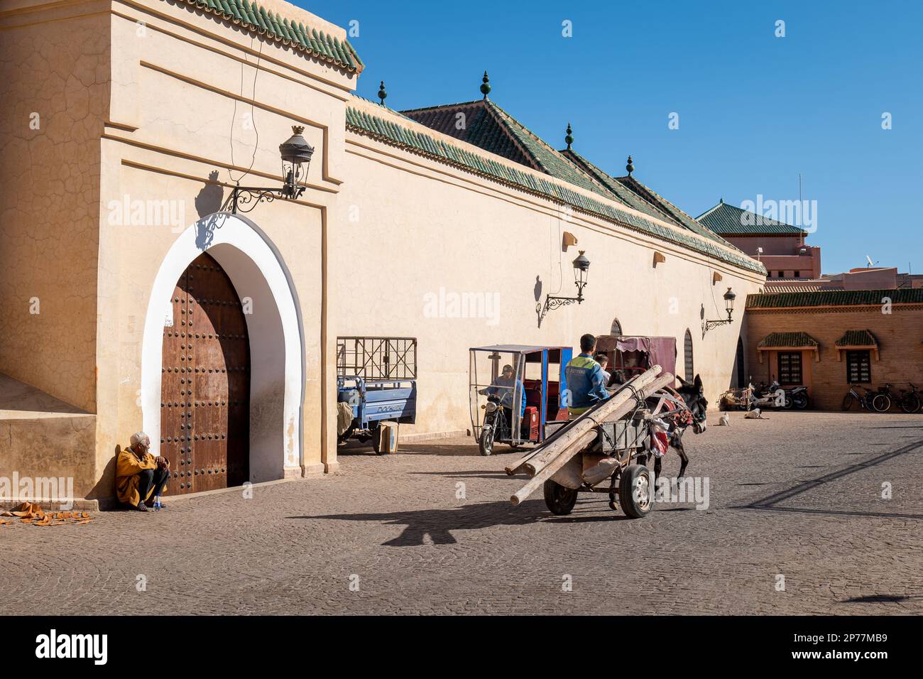 Immagini di viaggio di Marocco, Marrakech e Casablanca. Include immagini delle cascate di Ouzoud, del deserto di Agafay e della moschea di Hassan II. Foto Stock