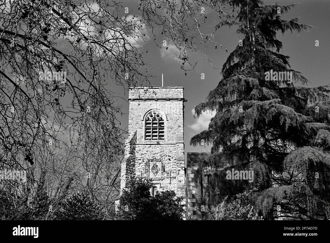 L'antica torre della chiesa di San Nicola a Deptford Green, Londra sud, Regno Unito Foto Stock