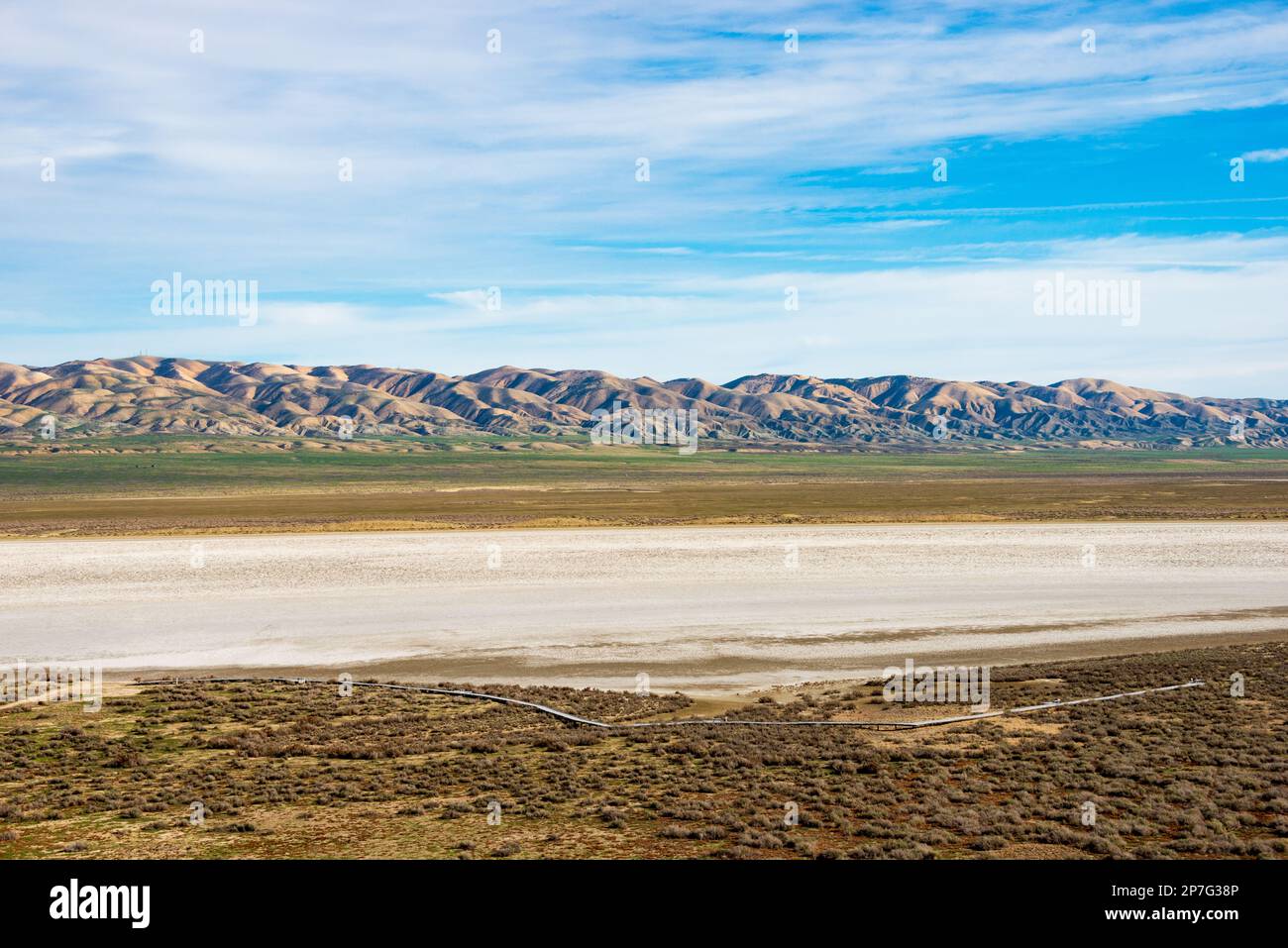 Acqua e montagne al Monumento Nazionale delle pianure di Corrizo Foto Stock