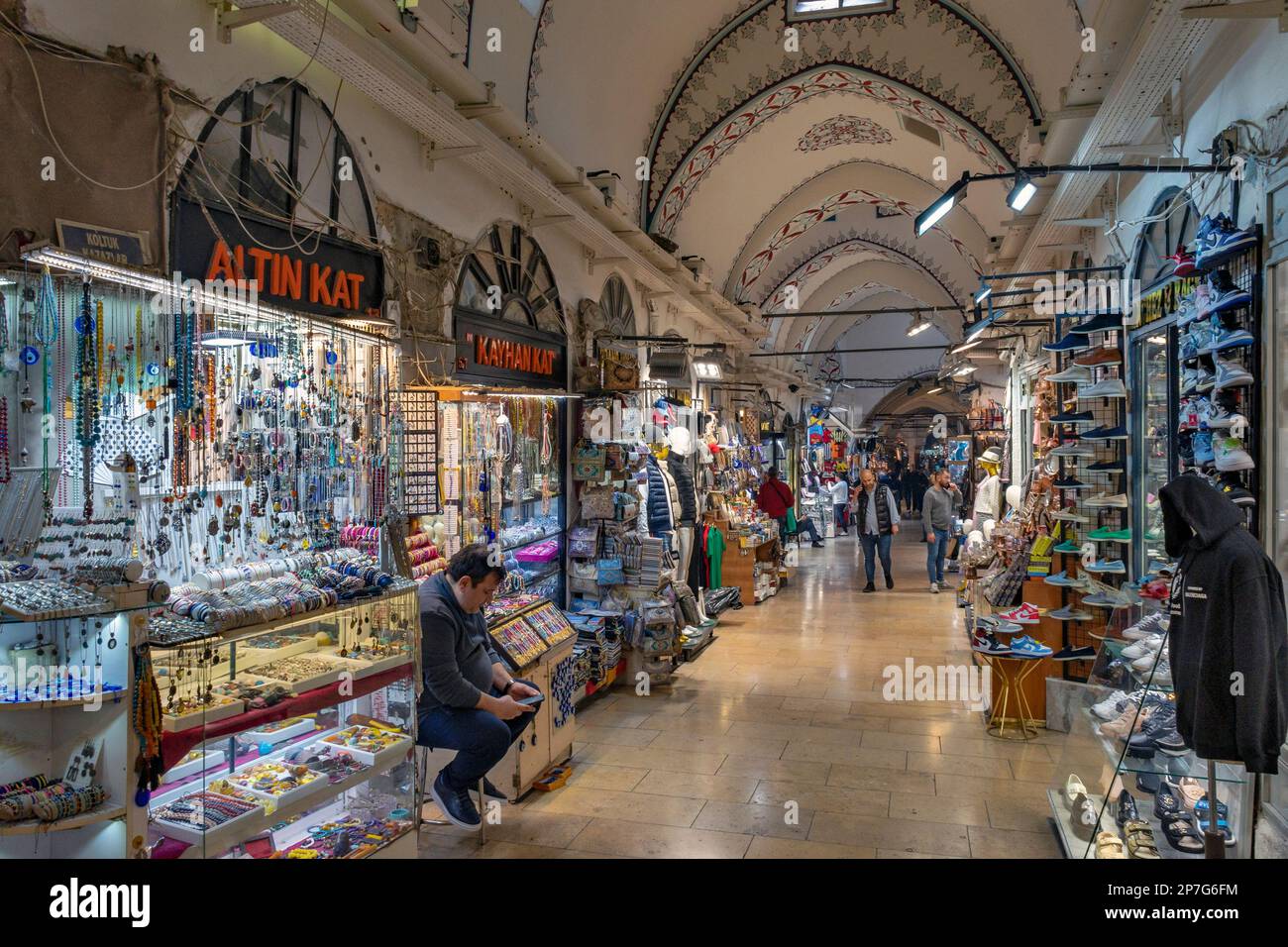 Il famoso Grand Bazaar (Bazaar coperto) nel quartiere Fatih di Istanbul, Turchia Foto Stock