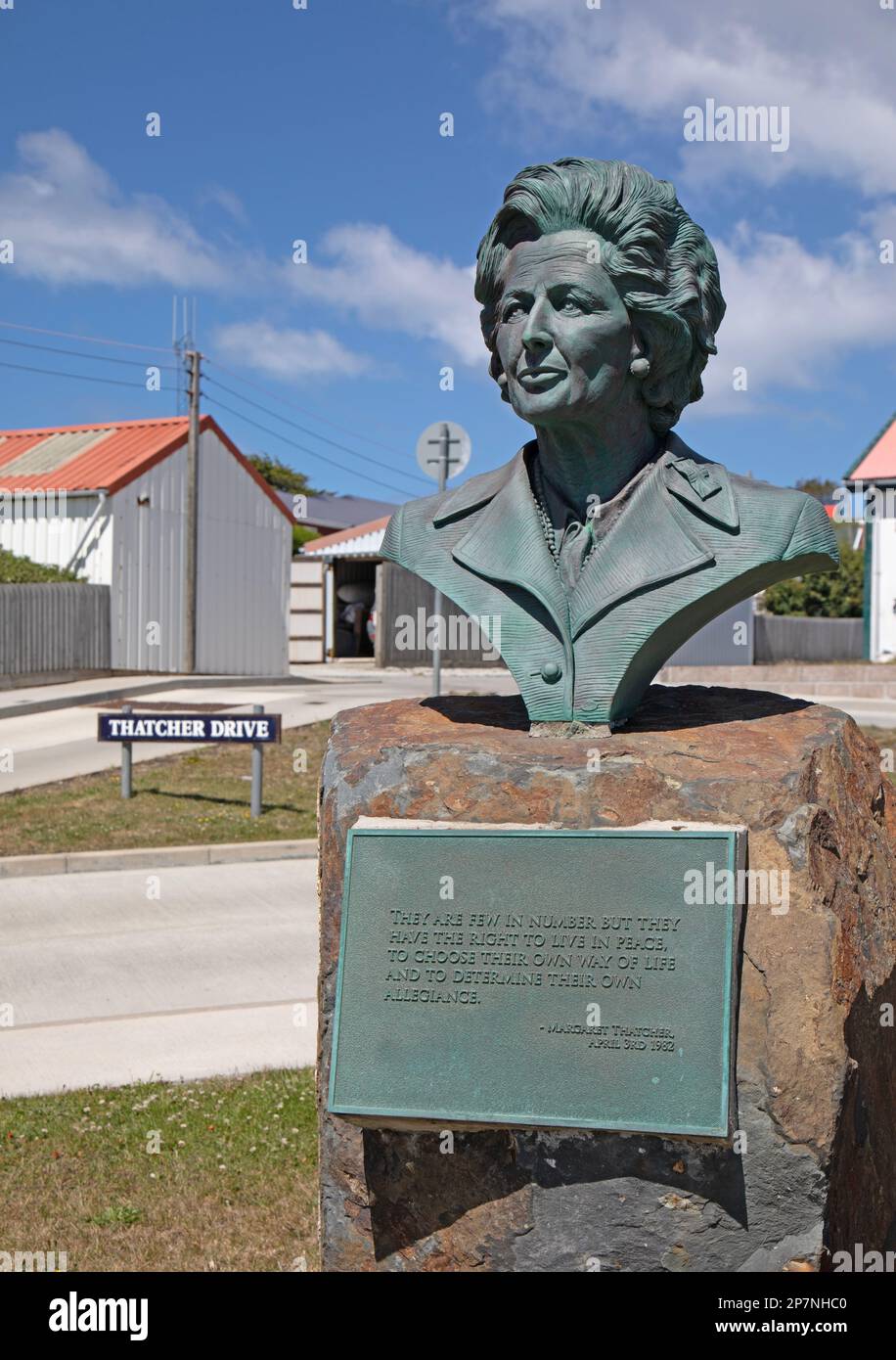 Un busto di Margaret Thatcher, primo ministro del Regno Unito dal 1979 al 1990, a Stanley, Isole Falkland. Foto Stock