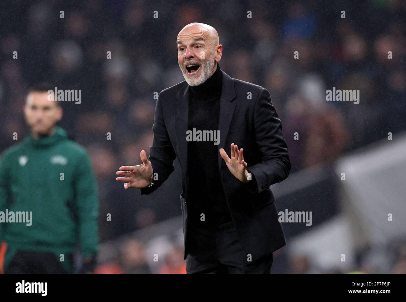 Londra, Regno Unito. 8th Mar, 2023. Stefano Pioli manager dell'AC Milan durante la partita UEFA Champions League allo stadio Tottenham Hotspur di Londra. Il credito per le immagini dovrebbe essere: David Klein/Sportimage Credit: Sportimage/Alamy Live News Foto Stock