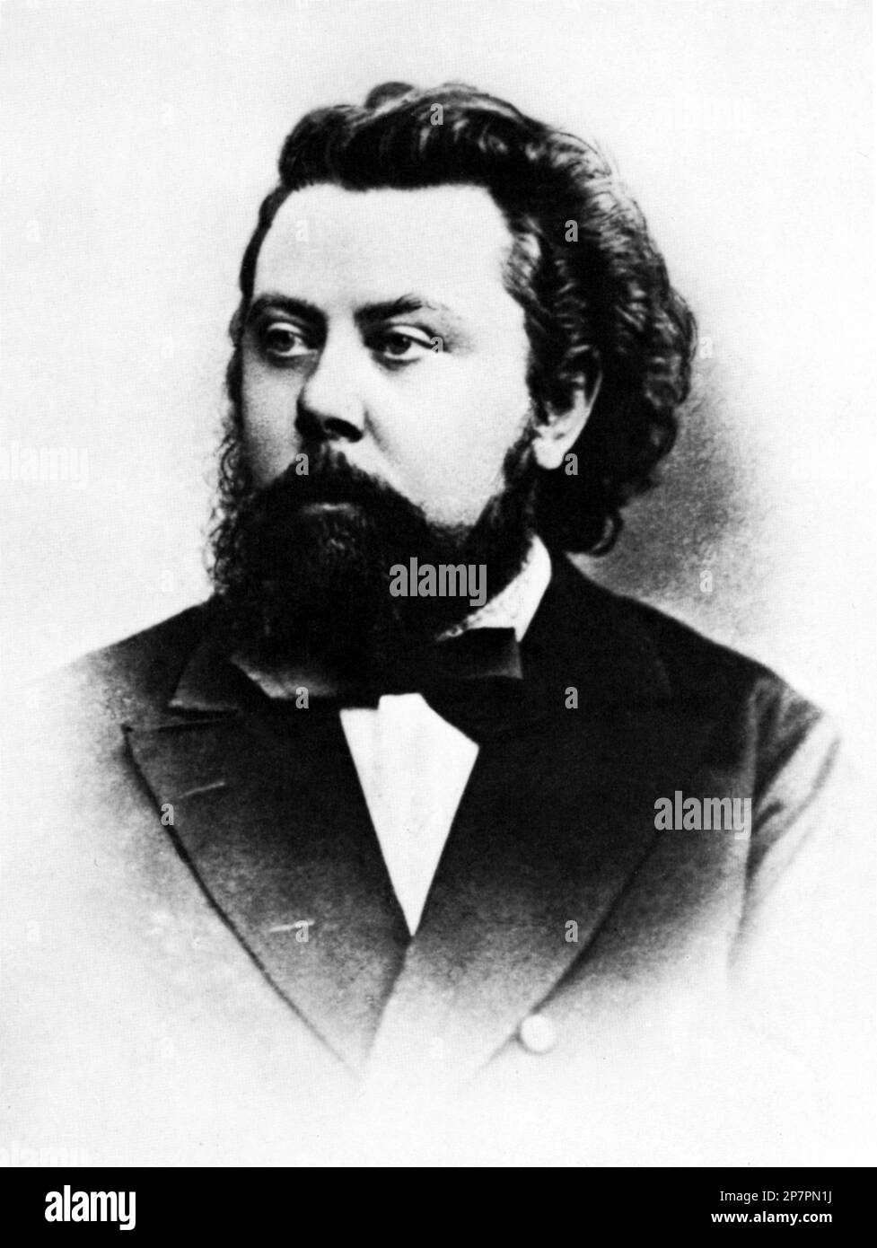 1855 c, RUSSIA : il compositore russo MODEST MOUSSORGSKY ( 1839 - 1881 ) , membro dei CINQUE . Il suo BORIS GODUNOV è la più famosa Opera russa mai composta . Ha scritto molte altre opere , opere sinfoniche e canzoni . - COMPOSITORE - OPERA LIRICA - CLASSICA - CLASSICA - RITRATTO - RITRATTO - MUSICA - MUSICA - MUSICA - BARBA - PAPILLON - FIOCCO - CRAVATTA - CRAVATTA - MUSSORGSKY - MOUSSORGSKI - MUSSORGSKI -- ARCHIVIO GBB Foto Stock