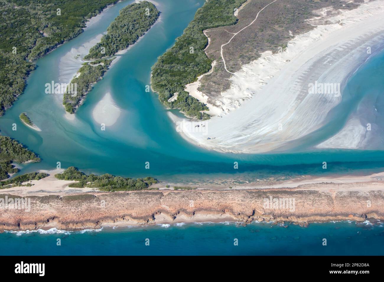 Una sezione della costa occidentale di Kimberley e dell'Oceano Indiano a nord di Broome nell'Australia Occidentale in Australia. Foto Stock