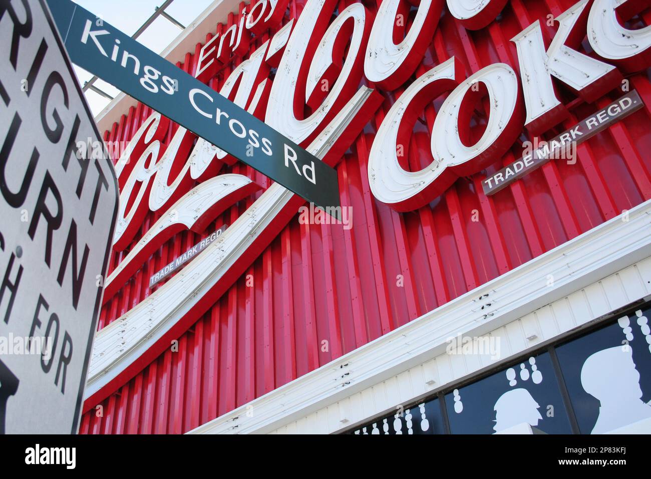 IL tabellone della Coca-Cola a Kings Cross, Sydney, nuovo Galles del Sud, Australia. Foto Stock
