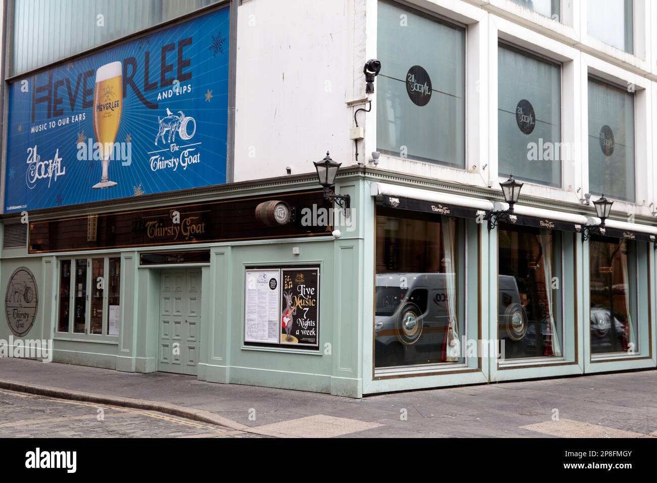 Il pub di capra sete quartiere cattedrale Belfast Irlanda del Nord Regno Unito Foto Stock