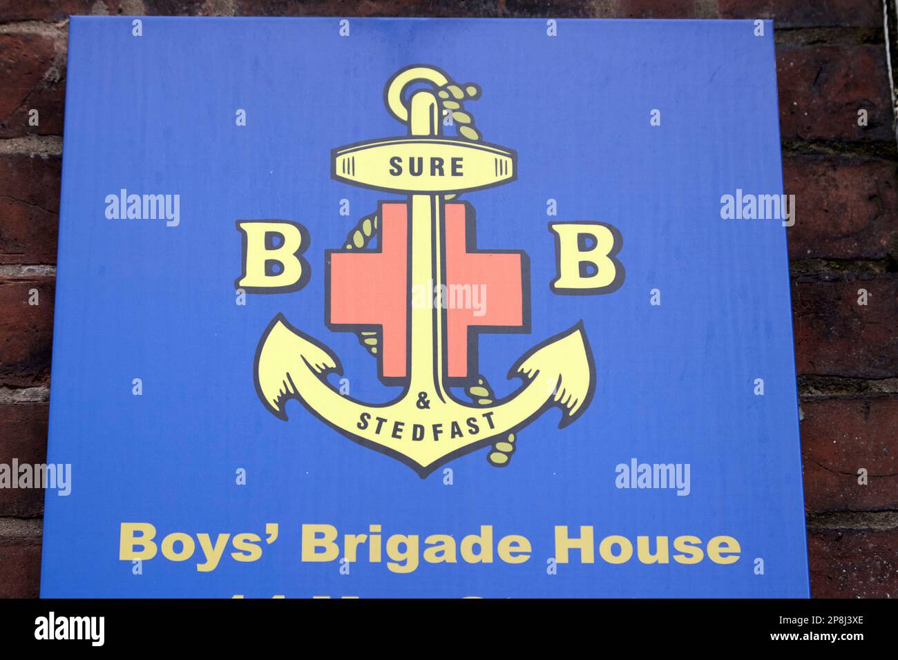 Boys brigade logo al di fuori dei ragazzi brigata casa Belfast Irlanda del Nord Regno Unito Foto Stock